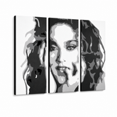 Tablou POP ART pictat manual MADONNA 3 bucăți ma3 – Vizualizare 3D a tabloului pictat manual pe fundal alb. Culori dominante: negru, alb, gri.