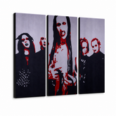 Tablou POP ART pictat manual Marilyn Manson 3 bucăți mm – Vizualizare 3D a tabloului pictat manual pe fundal alb. Culori dominante: negru, roșu, alb.