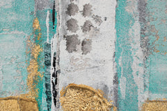 O vedere de aproape a picturii, evidențiind textura bogată și compoziția abstractă a orizontului urban, Papilora.