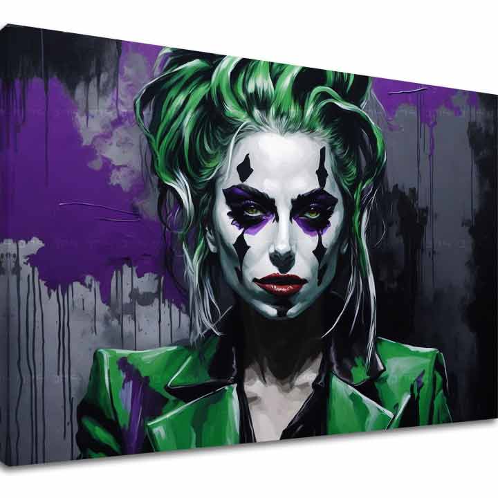 O pânză imprimată cu un portret feminin stilizat Joker, cu păr verde și machiaj dramatic, pe un fundal violet și negru, vizibilă pe un șasiu de lemn Papilora.