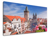 Clasic tablou pe pânză cu motivul ORAȘ PRAHA, Praha în alb-albastru nuanțe, atmosferă vibrantă, viață urbană, potrivit pentru birou | Tablou de perete ORAȘ PRAHA – principală