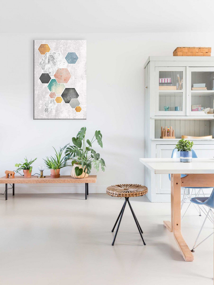 Pop art tablou pe pânză cu motivul Dream of Life în violet-albastru nuanțe agățat în interiorul sufragerie, atmosferă liniștită, minimalism | Tablou de perete Dream of Life – interior