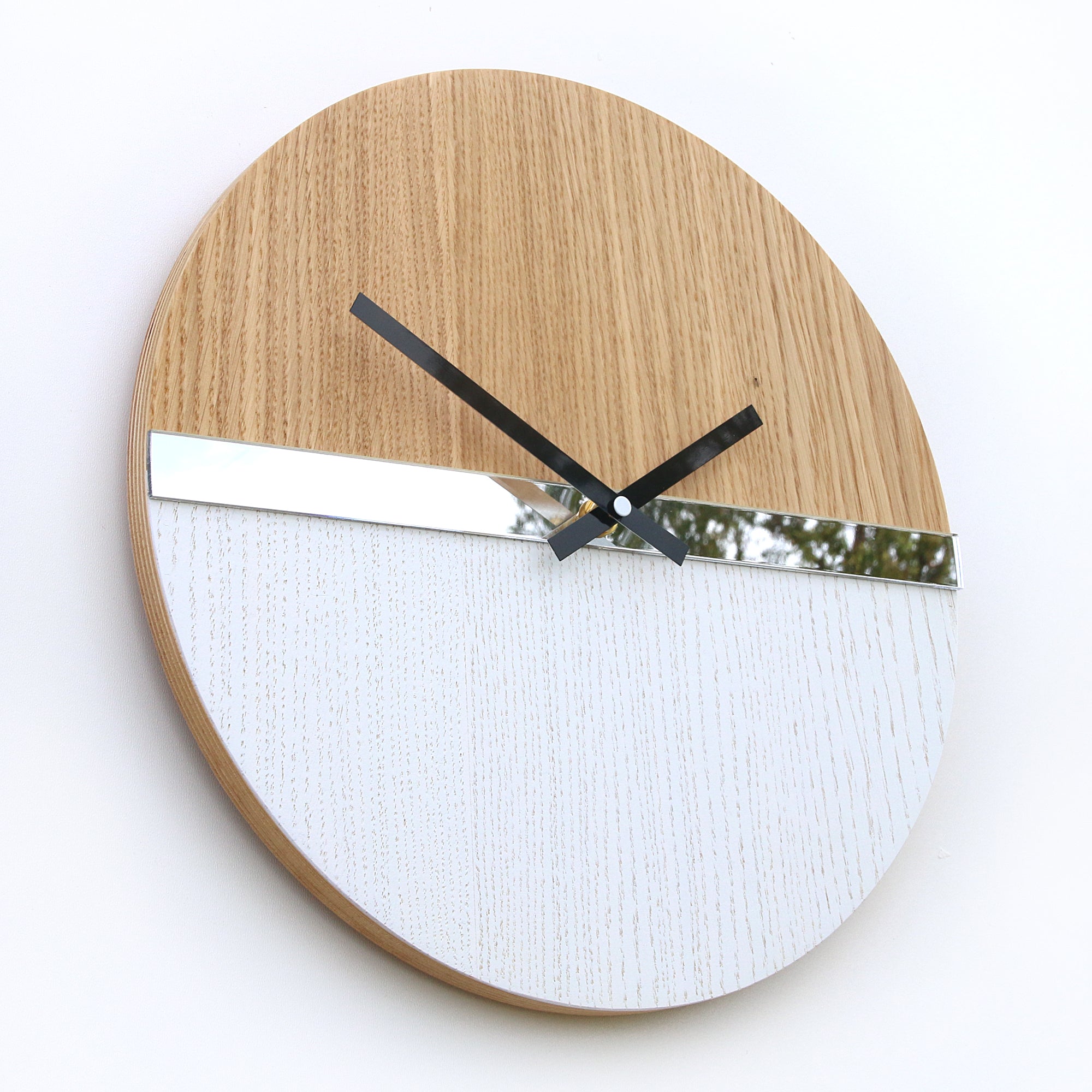 Ceas de perete modern cu oglindă