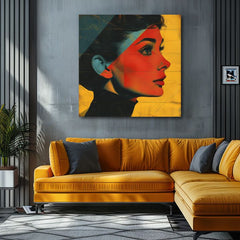 Modern tablou pe pânză cu motivul Elegantă ikona în galben-negru nuanțe, atmosferă stilată, frumusețe și nostalgie | Audrey Hepburn tablou pe pânză - Elegantă ikona – produs