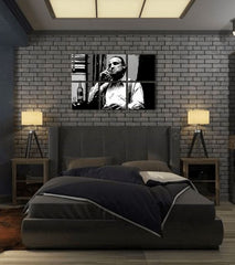 Pop art tablou pe pânză cu motivul The Godfather - Vito Corleone s sticlă škótskej, țigară de foi, sticlă în alb-negru nuanțe, atmosferă melancolică – produs