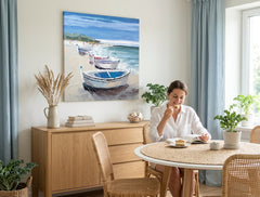 În stil boho tablou pe pânză cu motivul BARCUȚE, plajă, ocean, peisaj, mare și plajă în alb-bej nuanțe agățat în interiorul sufragerie | Tablou pictat de perete BARCUȚE – interior