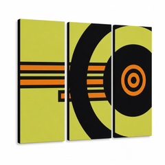 Tablou POP ART pictat manual ABSTRACT 3 părți abstr1 – Vizualizare 3D a tabloului pictat manual pe fundal alb. Culori dominante: galben, negru, portocaliu.