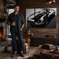 Tablou POP ART pictat manual JAGUAR 3 bucăți jag – tablou într-un interior modern masculin, vizualizare lifestyle. Culori dominante: negru, alb, gri.