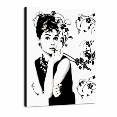 Tablou POP ART pictat manual a lui Audrey Hepburn ah6 – Vizualizare 3D a tabloului pictat manual pe fundal alb. Culori dominante: negru, gri, roz.