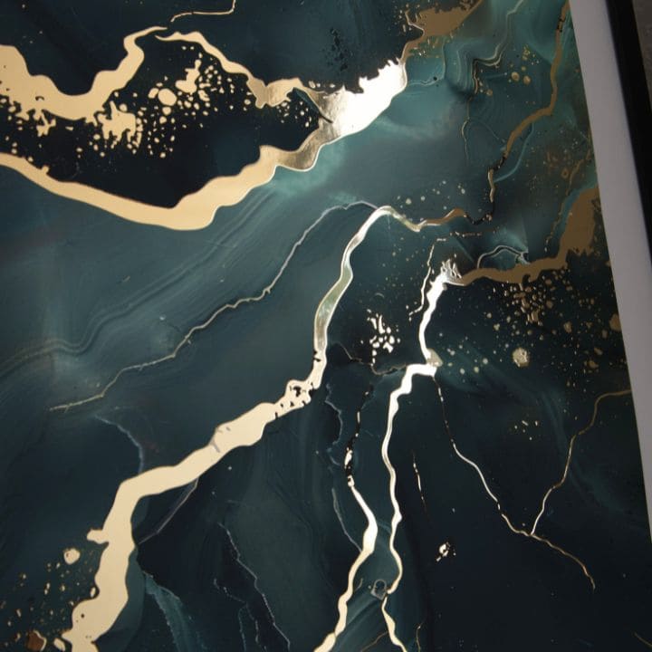 Modern tablou pe pânză în turcoaz-auriu nuanțe, atmosferă elegantă, natură și impresie de lux | Poster de perete s EXTRA efektom - Marble of Sea – produs, vedere 2