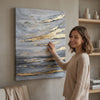 Tablou canvas SKY 1 parte XOBCHAB031. Decor modern de perete, tablou pe pânză pentru sufragerie, o femeie admiră opera într-un interior stilat luminos. Papilora (XOBCHAB031).