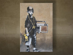 În stil boho tablou pe pânză cu motivul Street ART – Banksy, mare și plajă în violet-albastru nuanțe, viață urbană și copilărie, execuție multi-panou – principală
