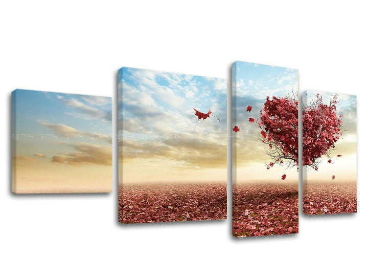 Industrial tablou pe pânză cu motivul cer, nori, peisaj, mare și plajă, copaci în violet-albastru nuanțe, atmosferă romantică, execuție multi-panou – principală