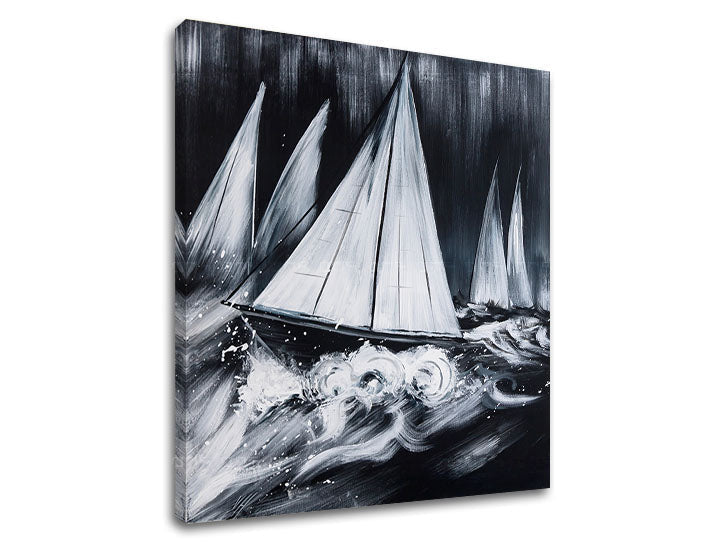 Modern tablou pe pânză cu motivul BĂRCI, ocean, valuri, cer, mare și plajă în alb-gri nuanțe, atmosferă dramatică, aventură și natură – principală