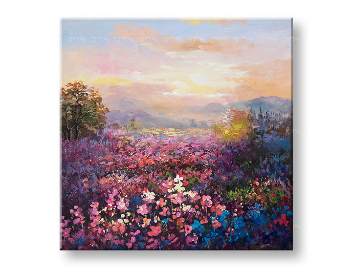 Modern tablou pe pânză cu motivul câmp, copaci, munți, cer, peisaj în violet-albastru nuanțe, atmosferă de vis, natură și atmosferă liniștită – principală
