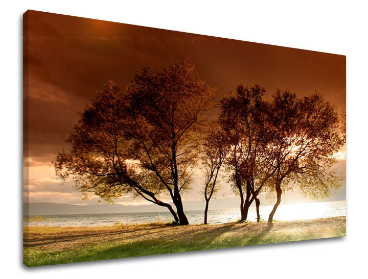 Clasic tablou pe pânză cu motivul copaci, cer, peisaj, hartă, natură în maro-portocaliu nuanțe, atmosferă liniștită, natură și singurătate, potrivit pentru sufragerie – principală