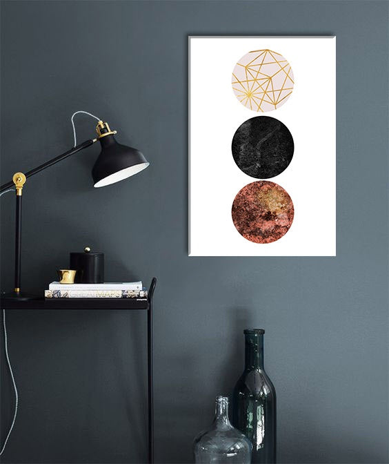Modern tablou pe pânză cu motivul Kinetic Image of Dreams, natură în alb-auriu nuanțe agățat în interiorul birou, atmosferă sofisticată – interior