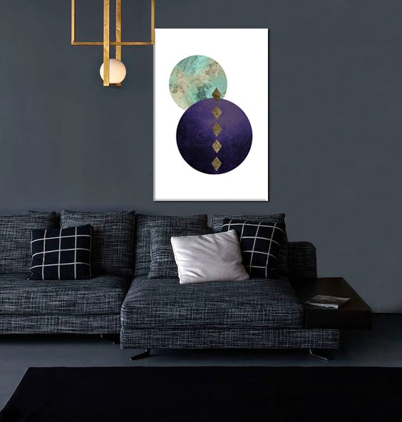 În stil scandinav tablou pe pânză cu motivul Shape with Air, natură în alb-violet nuanțe agățat în interiorul sufragerie, atmosferă liniștită – interior