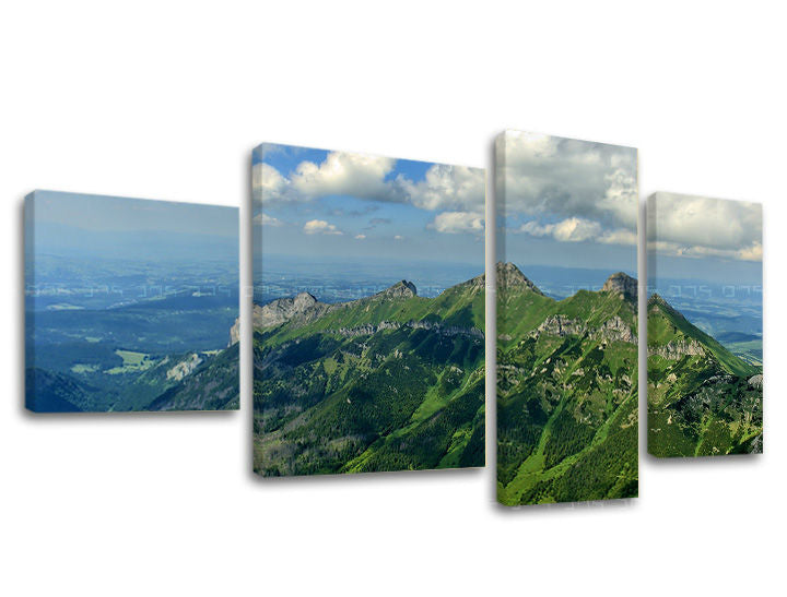 Clasic tablou pe pânză cu motivul SLOVACIA, munți, cer, nori, peisaj în gri nuanțe, atmosferă liniștită, natură și aventură, execuție cu trei panouri – principală