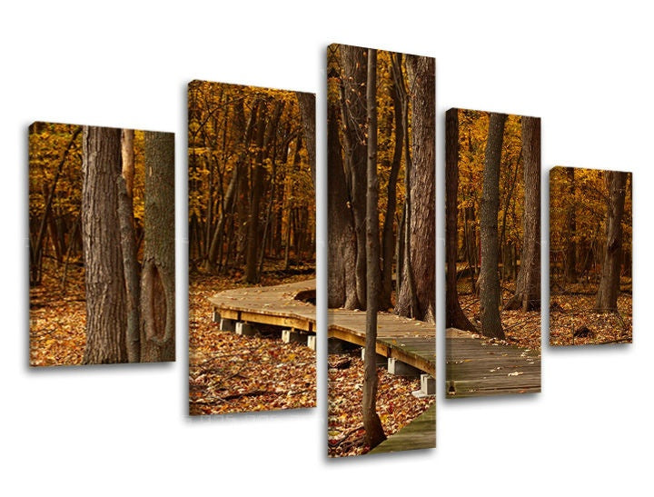 În stil boho tablou pe pânză cu motivul pădure, copaci, peisaj, natură în maro-portocaliu nuanțe, atmosferă liniștită, natură, execuție multi-panou – principală