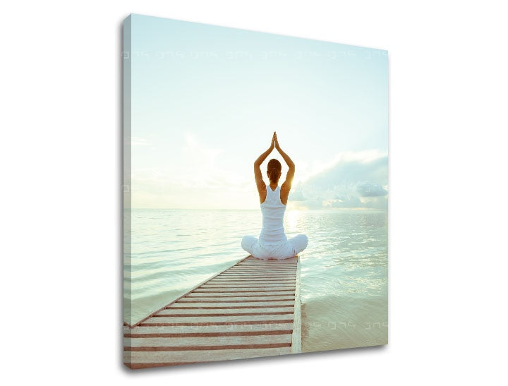 Clasic tablou pe pânză cu motivul JOGA, ocean, motiv inspirațional, hartă în alb-albastru nuanțe, atmosferă liniștită, pace interioară, potrivit pentru sufragerie – principală