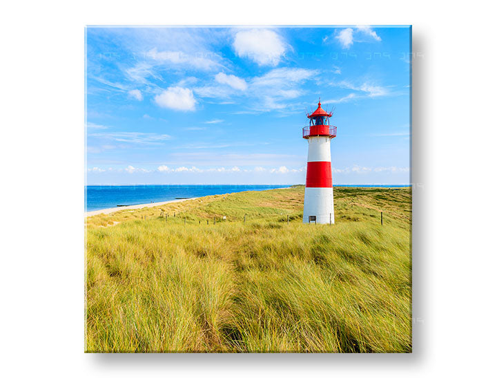 În stil boho tablou pe pânză cu motivul PAJIȘTE, far, ocean, cer, peisaj în alb-albastru nuanțe, atmosferă liniștită, viață la mare și natură – principală