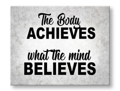 Modern tablou pe pânză cu motivul The body achieves, citat motivațional în gri-negru nuanțe, pace interioară, potrivit pentru birou | Motivațional tablou de perete The body achieves_002 – principală