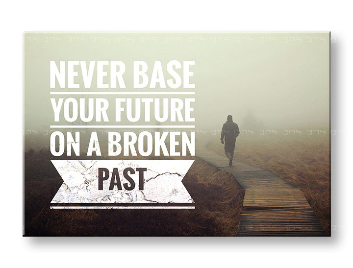 Modern tablou pe pânză cu motivul Never base your future, citat motivațional în alb nuanțe, atmosferă contemplativă, singurătate, potrivit pentru birou – principală