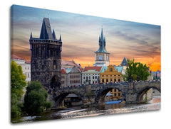 Clasic tablou pe pânză cu motivul ORAȘ PRAHA, Praha în alb-albastru nuanțe, atmosferă romantică, viață urbană, potrivit pentru birou | Tablou de perete ORAȘ PRAHA – principală