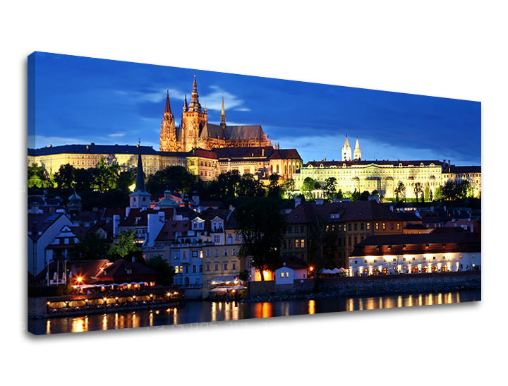 Clasic tablou pe pânză cu motivul PANORAMĂ PRAHA, cer de noapte, peisaj, natură în alb-albastru nuanțe, atmosferă maiestuoasă, potrivit pentru birou de lucru – principală