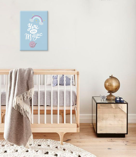 În stil boho tablou pe pânză cu motivul PENTRU COPII, curcubeu, nori, hartă, motiv pentru copii în alb-albastru nuanțe, atmosferă capricioasă, potrivit pentru cameră de copii – principală