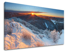 Clasic tablou pe pânză cu motivul SLOVACIA, munți, zăpadă, copaci, soare în alb-albastru nuanțe, atmosferă liniștită, natură și singurătate, potrivit pentru birou – principală