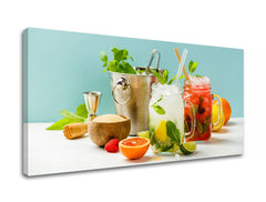 Clasic tablou pe pânză cu motivul LETNÝ DRINK în verde-roșu nuanțe, potrivit pentru bucătărie | Tablou de perete LETNÝ DRINK_069-11 – produs
