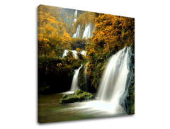 Clasic tablou pe pânză cu motivul CASCADE, cascadă, pădure, copaci, peisaj în alb-verde nuanțe, atmosferă liniștită, natură, potrivit pentru sufragerie – principală