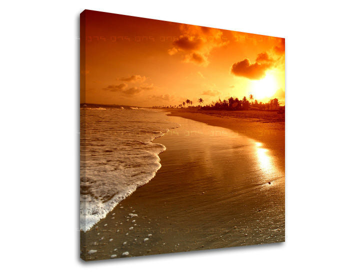 Clasic tablou pe pânză cu motivul APUS DE SOARE, plajă, ocean, palmieri, valuri în portocaliu-galben nuanțe, atmosferă liniștită, natură și viață la mare – principală