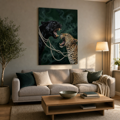 Tablou modern cu panteră și leopard expus deasupra unei console din lemn într-un living elegant, decorat cu vază și lumânări, stil contemporan.