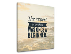 În stil boho tablou pe pânză cu motivul The expert in anything, ocean, valuri, cer, peisaj în bej-auriu nuanțe, natură | Motivațional tablou de perete The expert in anything – produs