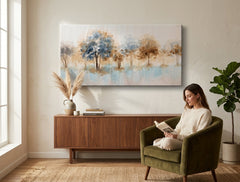 Pictat manual tablou pe pânză cu motivul copaci, pădure, peisaj, natură în bej-maro nuanțe agățat în interiorul dormitor, atmosferă liniștită – interior