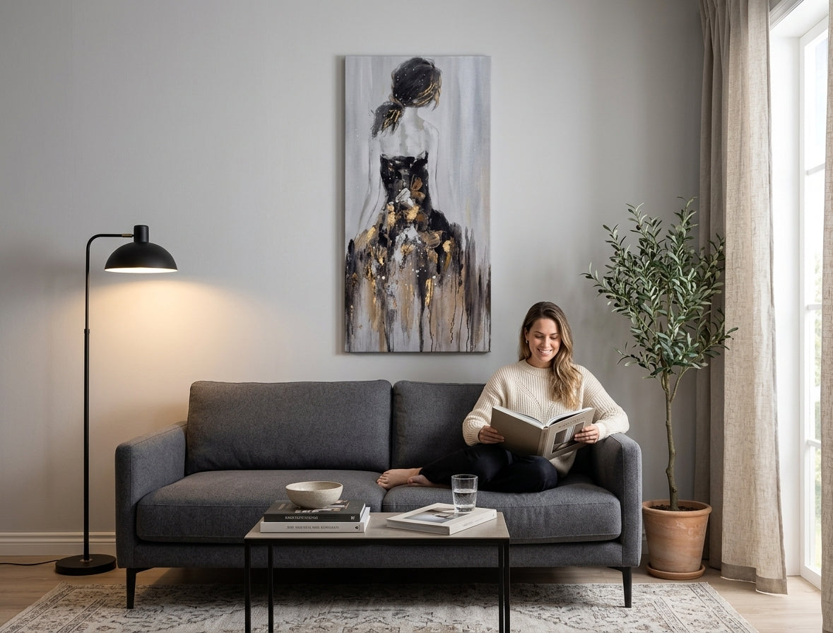 Pictat manual tablou pe pânză cu motivul FEMEIE, peisaj, natură în alb-gri nuanțe agățat în interiorul dormitor, atmosferă elegantă, eleganță – interior