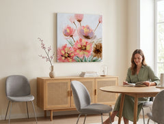 Pictat manual tablou pe pânză cu motivul maci, flori, natură, animal în roz-verde nuanțe agățat în interiorul dormitor, atmosferă delicată – interior