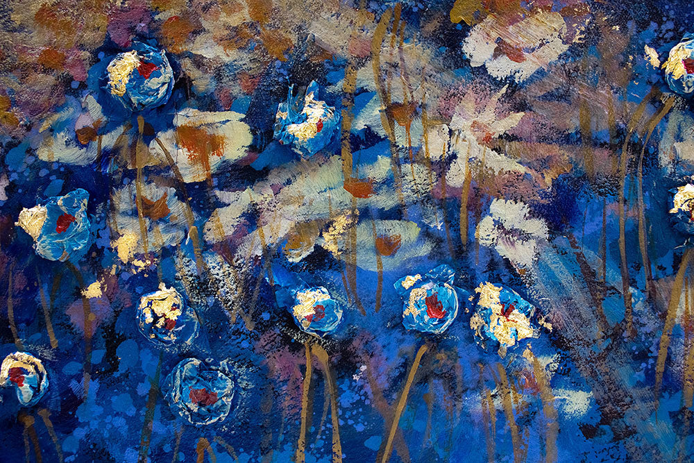 În stil boho tablou pe pânză cu motivul PAJIȘTE, câmp, copaci, cer, peisaj în violet-albastru nuanțe, atmosferă de vis, natură și singurătate, potrivit pentru sufragerie – produs, vedere 3