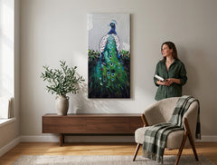 Pop art tablou pe pânză cu motivul PĂUN, pasăre în alb-albastru nuanțe agățat în interiorul hol, atmosferă elegantă, natură și eleganță | Tablou pictat de perete PĂUN – interior